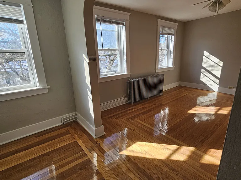 19 Brown St #3A — Photo 5