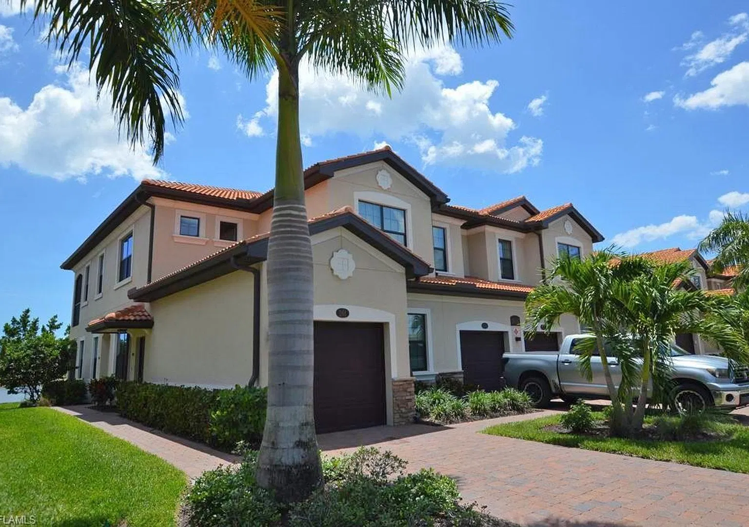 ** Paloma Beautiful Bonita Springs Beauty Ready ** Short Term Rental Available: Beautifully Furni... — Photo 2