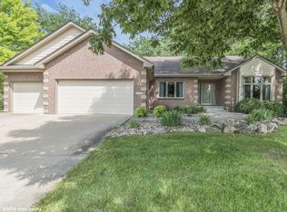 2471 NW 152nd St, Clive, IA 50325