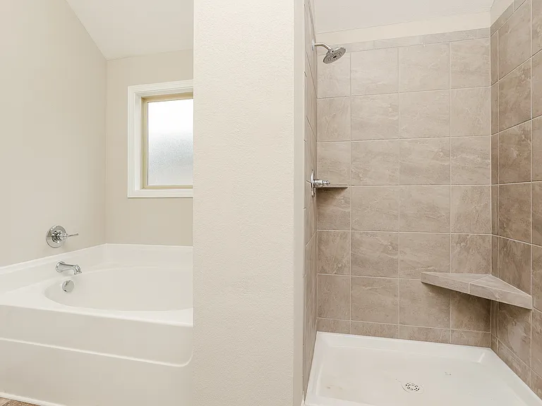 1180 Black Oak Cir — Photo 7
