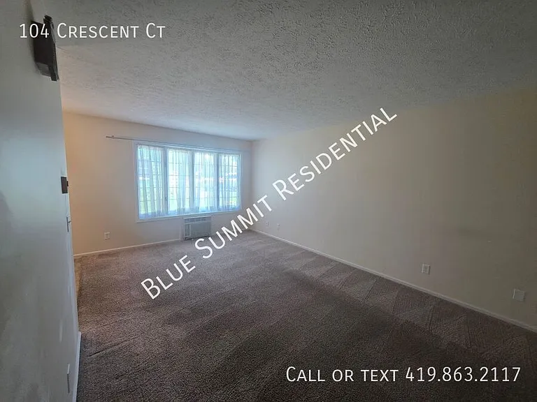 104 Crescent Ct — Photo 9