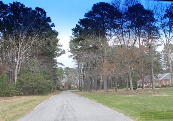 4th image of LOT 4 Pine St