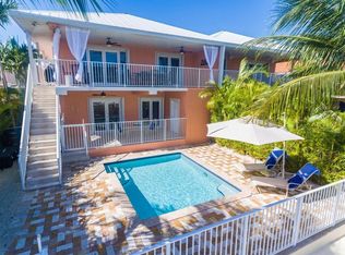 560 9th St, Key Colony Beach, FL 33051
