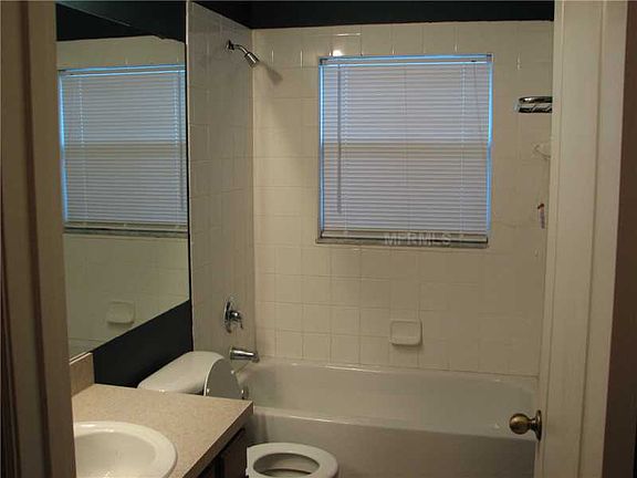 5th image of 1405 Kellogg Dr