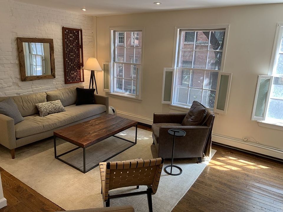 1st image of 9 Jane St APT 2