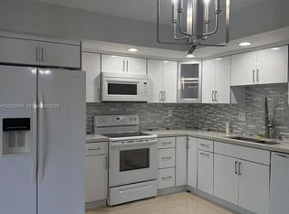 8650 SW 133rd Avenue Rd APT 211, Miami, FL 33183