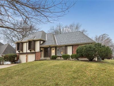 10242 Reeder St, Overland Park, KS, 66214