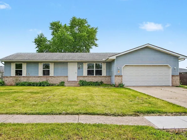342 Woodbridge Dr, Lowell, IN 46356
