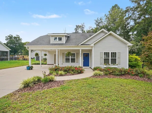 213 Massengill St, Four Oaks, NC 27524