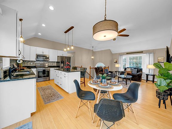 5th image of 79 Pullman Street