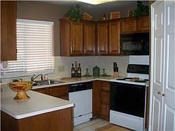 5th image of 11638 Glenwolde Dr