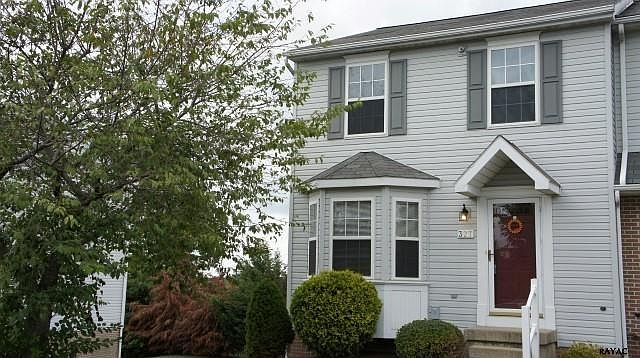 1st image of 327 Cherry St