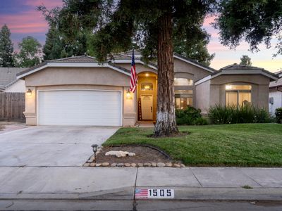 1505 E La Vida Court, Visalia, CA, 93292