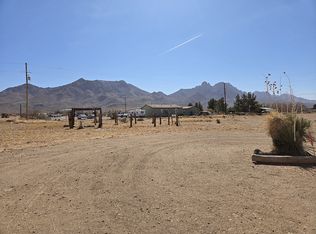 9895 Baraka Ct, Las Cruces, NM 88011