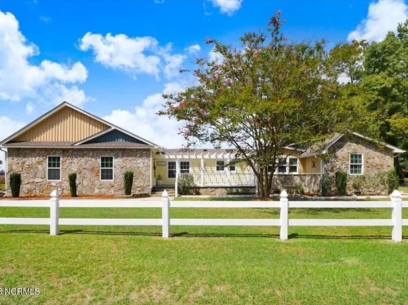 5796 Howard Family Road, Pink Hill, NC 28572