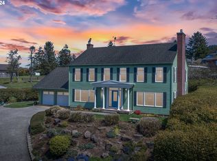 1646 Whispering Pines Dr, Seaside, OR
