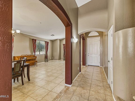 4th image of 1542 E CHAPARRAL Place