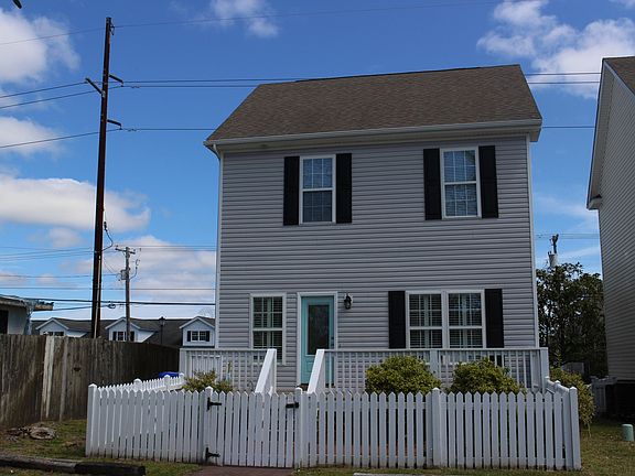 4th image of 614 Cedar Street #1