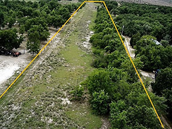5th image of 1716 Tindel Camp Rd
