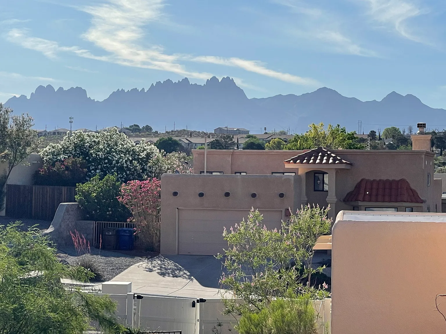 3 bed, 1496 sqft, $1,800 — Photo 3