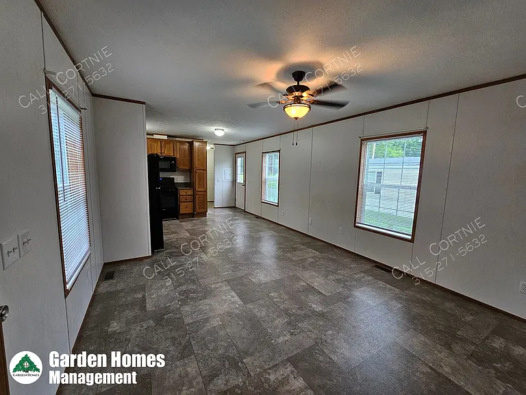 46 Pine Cir — Photo 3