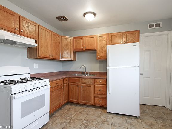 5th image of 2303 Joanna Ave