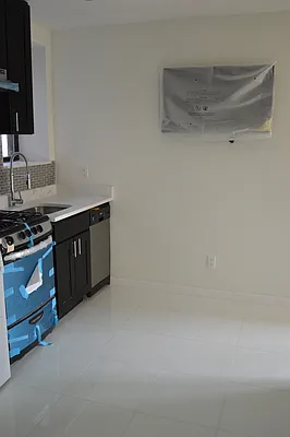 Rented by CoSo Apartments | media 11
