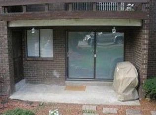 1580 Alta Dr, Whitehall, PA 18052