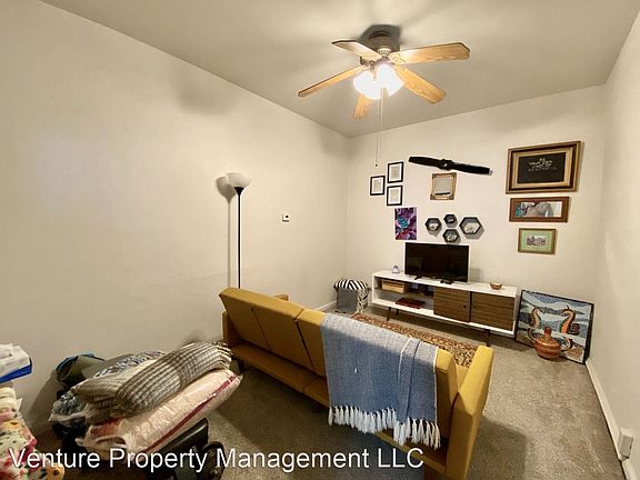 3rd image of 3650A E Barnard Ave #9855126