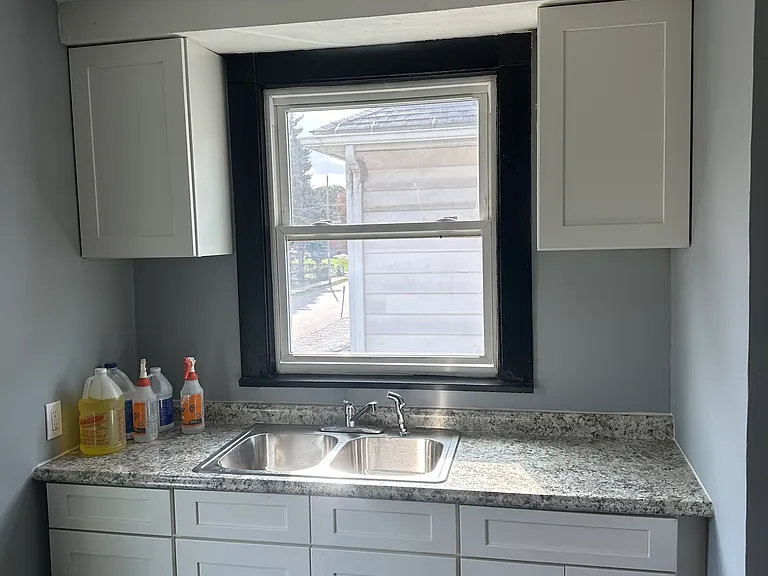 905 High Ave NW #B — Photo 9