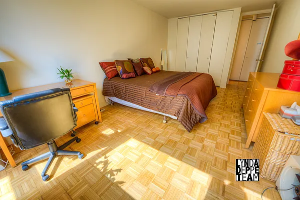 Rented by Compass | media 12