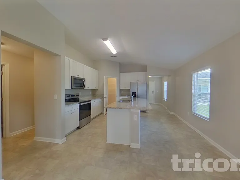 2025 Howard Christy Ct — Photo 4