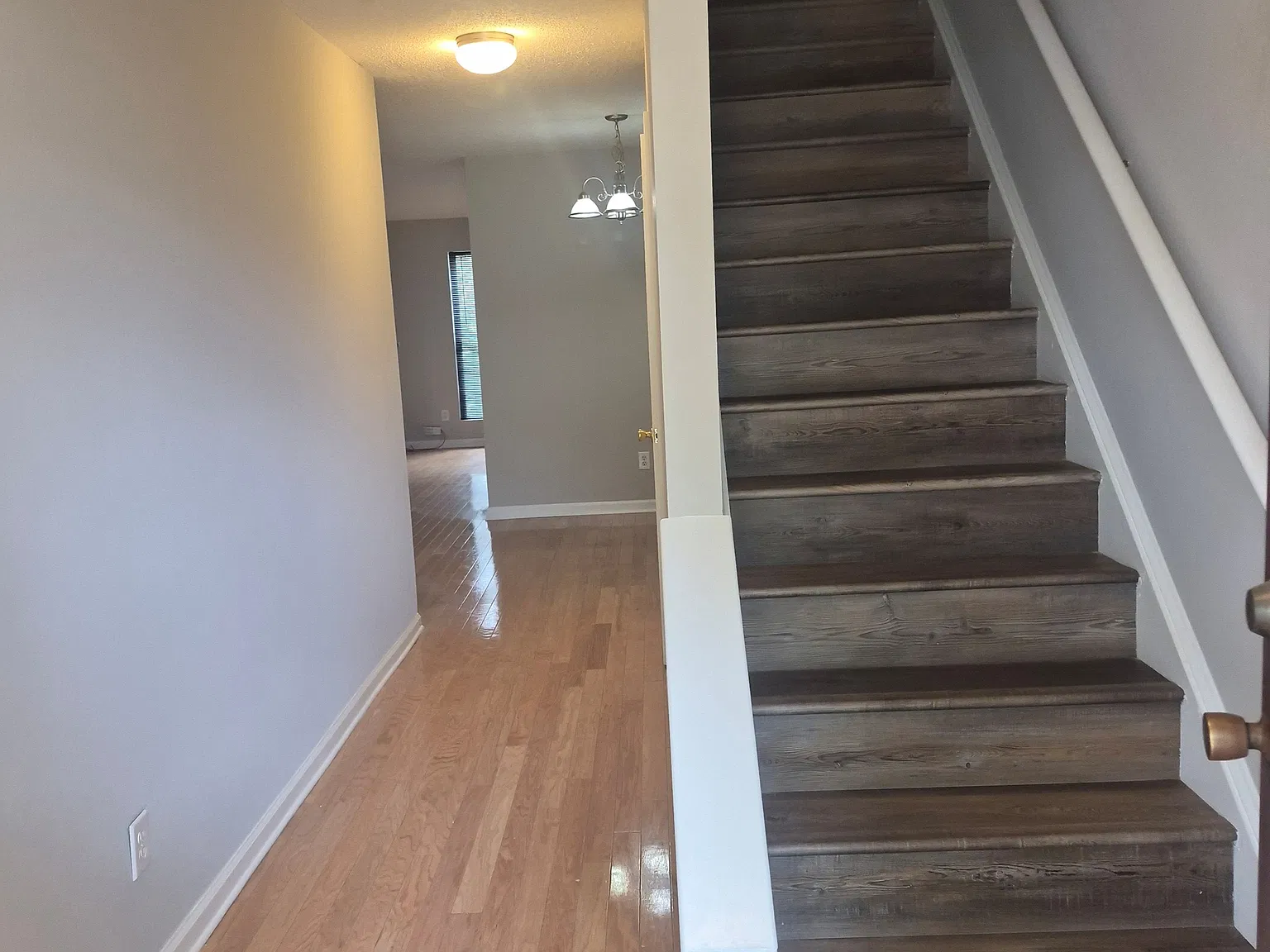 3 bed, 2.5 bath, 1524 sqft, $1,775 — Photo 3