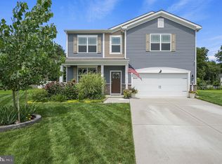 32 Pinyon Ct, Dover, DE 19904