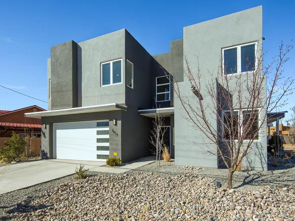 2617 Mountain Rd NW, Albuquerque, NM 87104