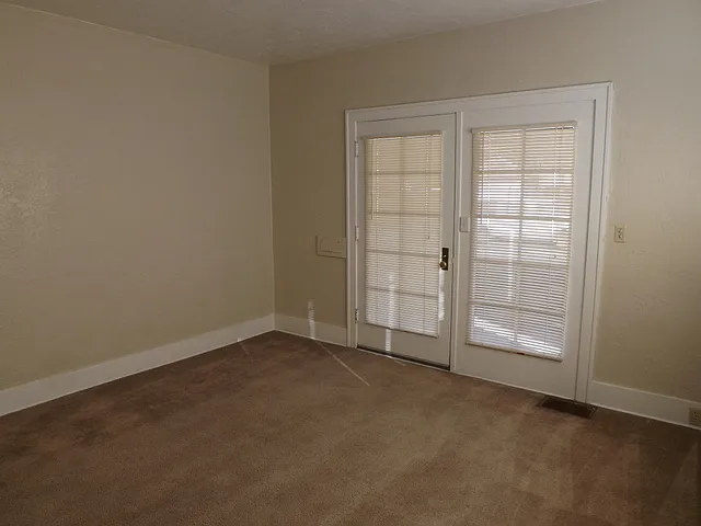 2521 Harrison Blvd #1 — Photo 4