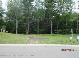 3813 Plumtree Ln, Midland, MI 48642