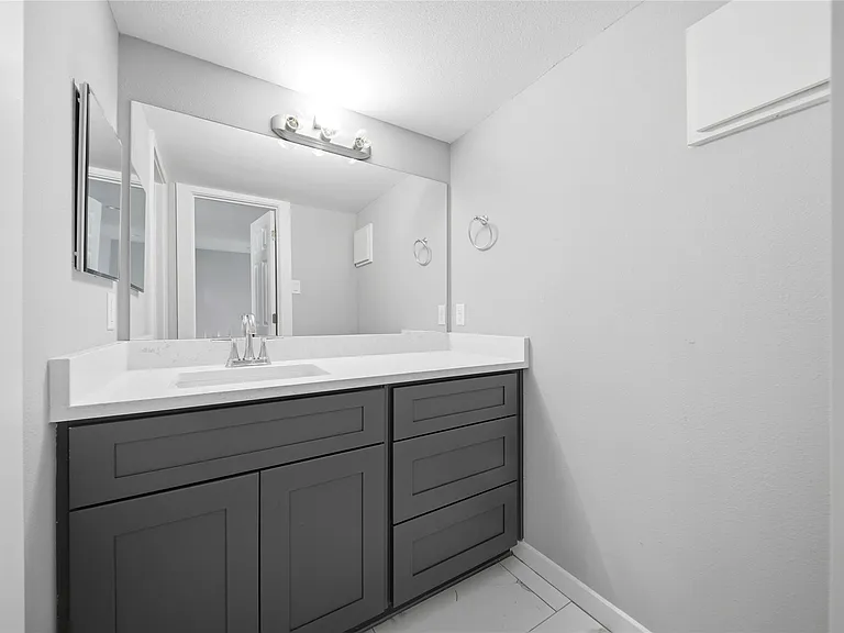 2800 Jeanetta St #1602 — Photo 11