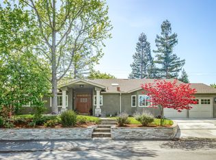 1470 Montclaire Pl, Los Altos, CA 94024