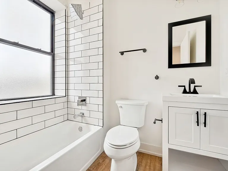 2203 N Hamilton Ave #302 — Photo 13