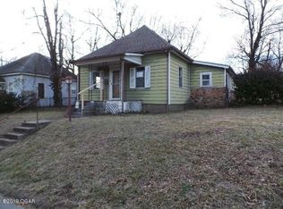 1522 Crow St, Webb City, MO 64870