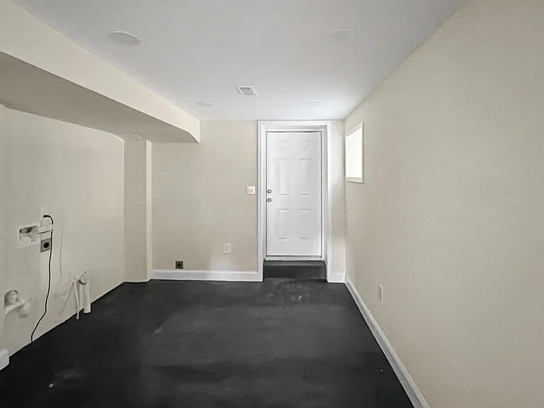 265 S Hilton St — Photo 15
