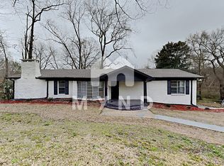 21 Hedgewood Dr, Birmingham, AL 35214