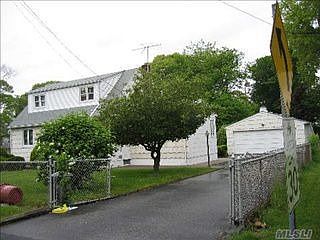 2nd image of 77 Newton Blvd
