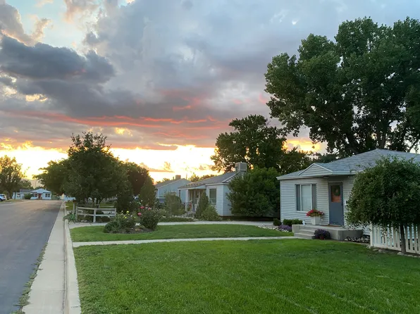 185 W Creek Dr, Murray, UT 84107