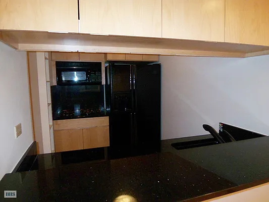 Rented by Brown Harris Stevens | media 45