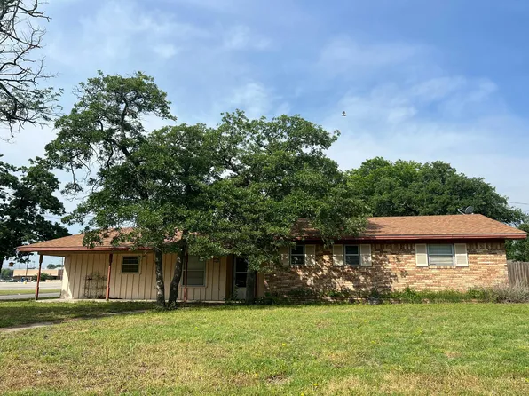 1100 N Lillian St, Stephenville, TX 76401
