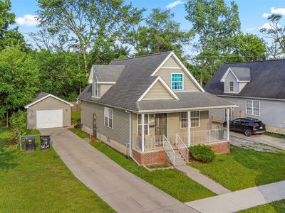 8068 Saint Marys St, Detroit, MI, 48228