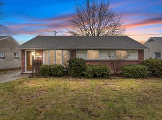 21050 Wick Rd, Taylor, MI 48180