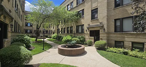 3526 N Broadway Photo 1